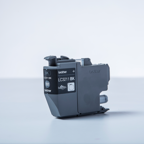 Brother LC3211BK Ink Cartridge Black 200 Pages