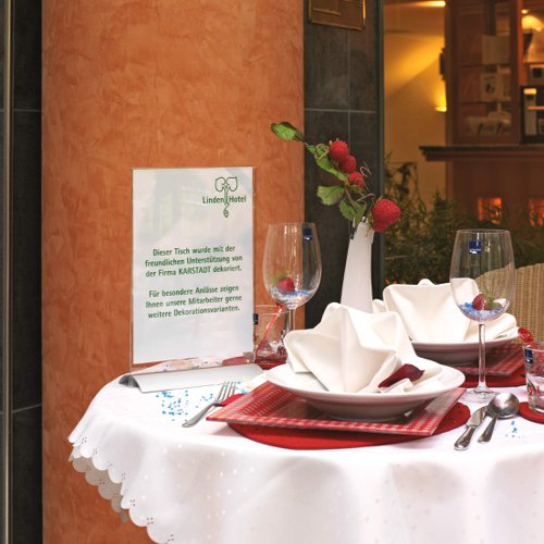Durable Table Display PRESENTER A5, A4 Clear